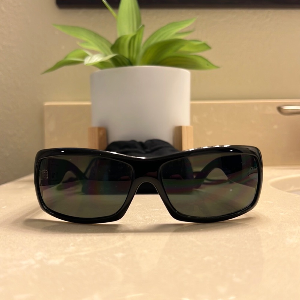 Von Zipper Black Hitchhiker Sunglasses